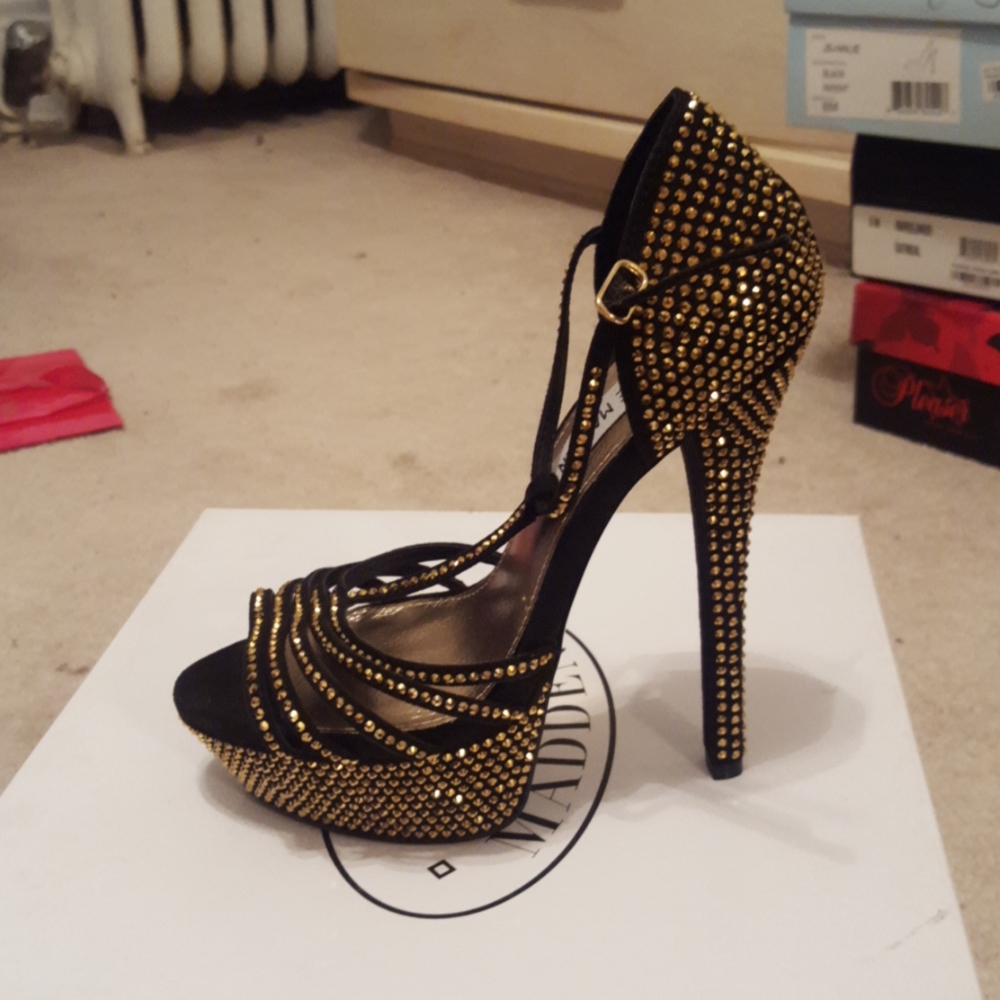 Steve Madden heels